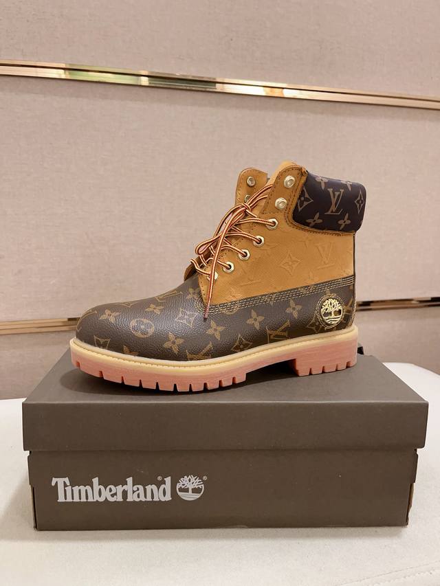 工厂价: 情侣款35-44码 Timberland 天布伦 冬季新款，鞋面进口牛皮搭配高档真皮内里，原版大底。官网1:1原版开模可随意出入专柜，这个季节穿出不一